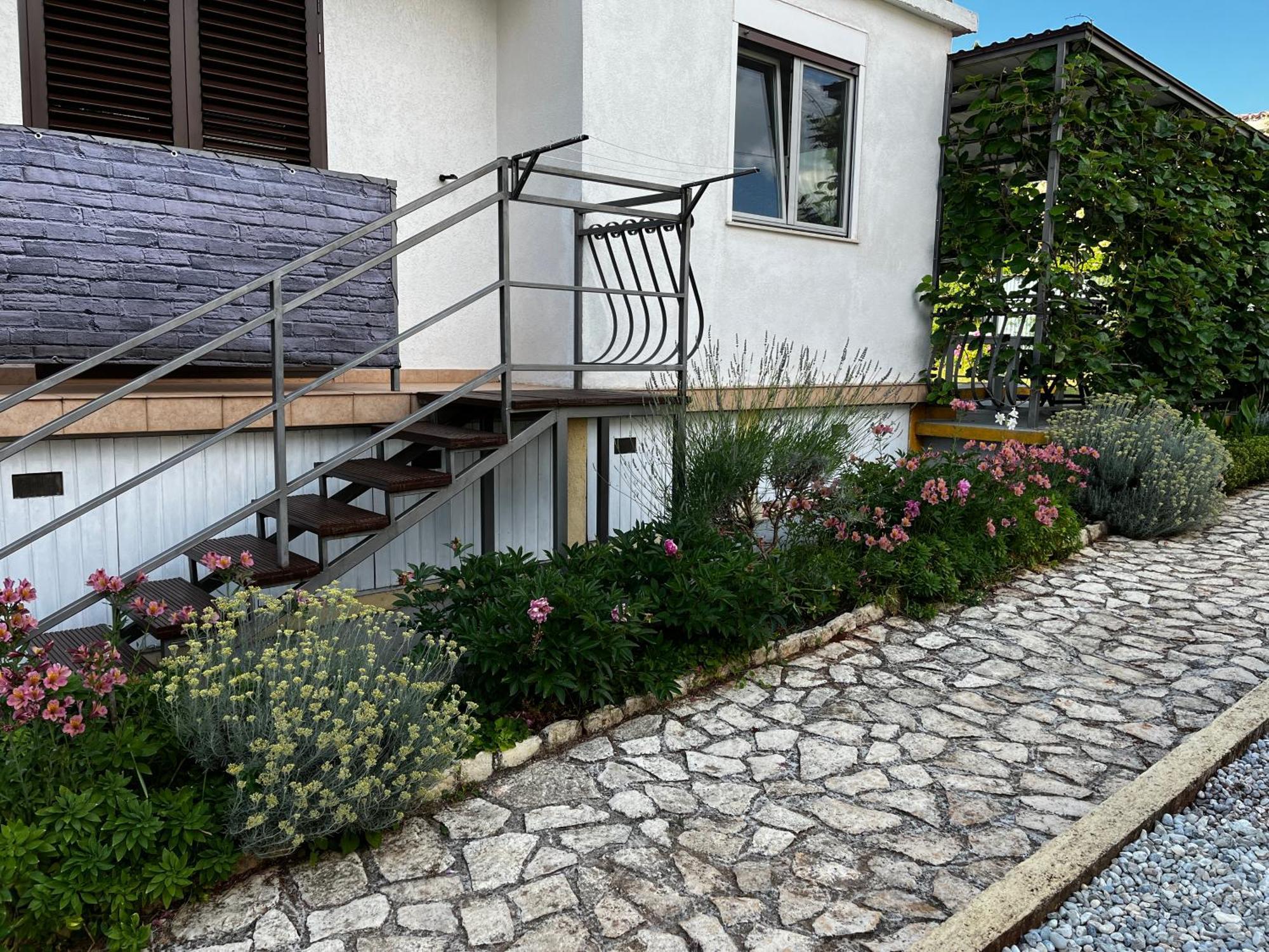 Apartments And Room Markovic Rovinjsko Selo Exterior foto