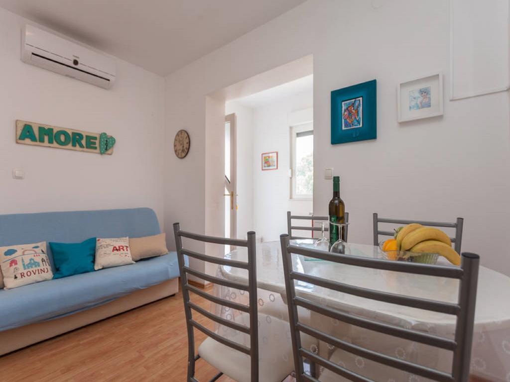 Apartments And Room Markovic Rovinjsko Selo Exterior foto